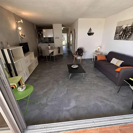 2 Pieces Avec Terrasse, Parking Prive - Fr-1-731-90 Lejlighed