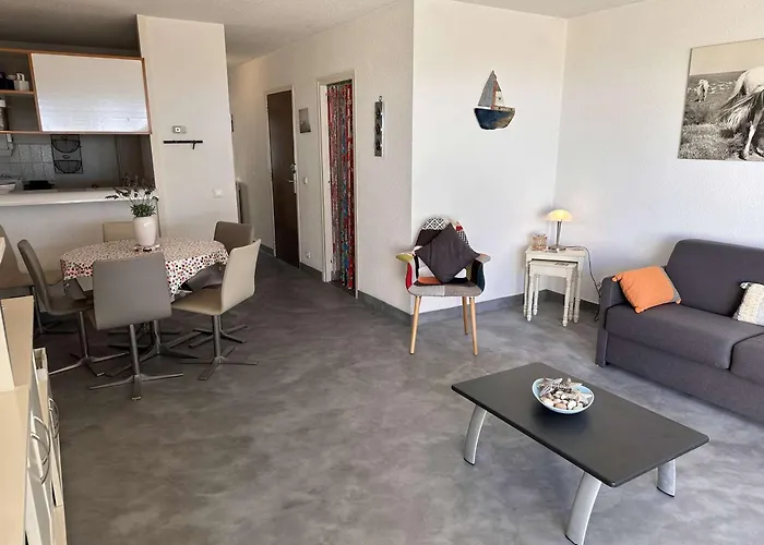 2 Pieces Avec Terrasse, Parking Prive - Fr-1-731-90